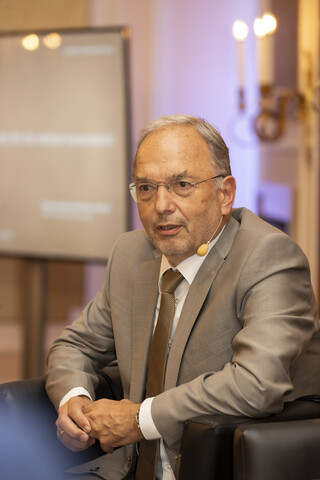 Peter Malata (W&H Dentalwerk Bürmoos)