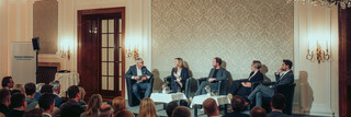 Diskussionsrunde beim Forum Familienunternehmen